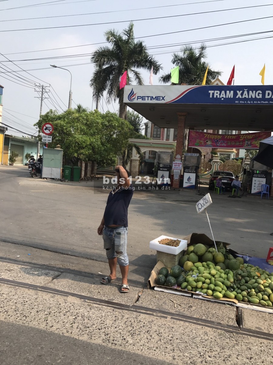 Cần bán lô đất cách Phùng Hưng 20m, đường trước đất đất 10m, 1,3 tỷ 100m2