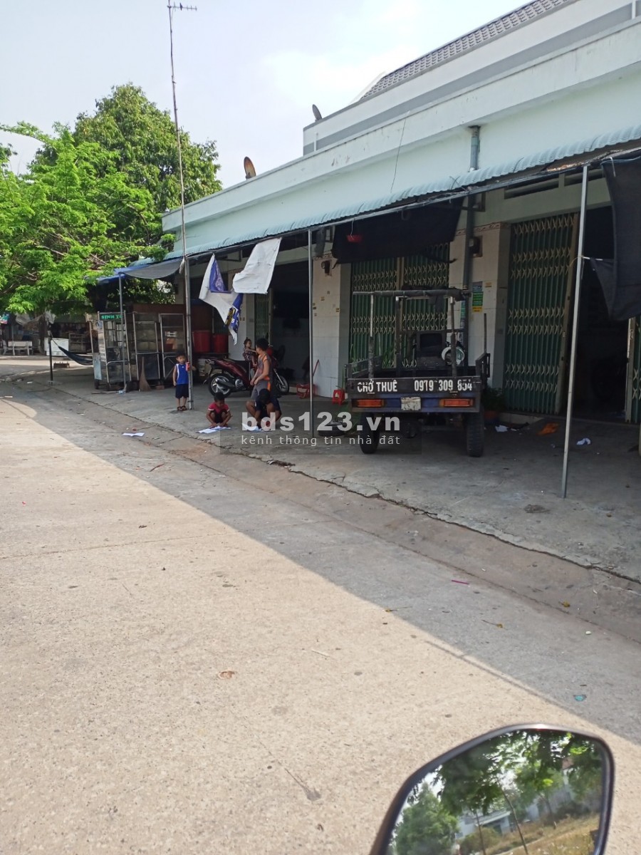 Về Quê Ở Hẳn Nên Cần Sang Lại 6 Dãy Trọ Đang Kinh Doanh Tại KCN Hàn Nhật- Bình Dương,