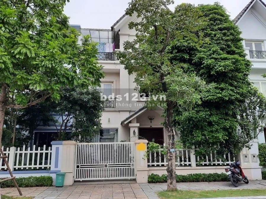 Bán biệt thự Mễ Trì Hạ, 200m2, 4 tầng, MT 11m, 30.5 tỷ.