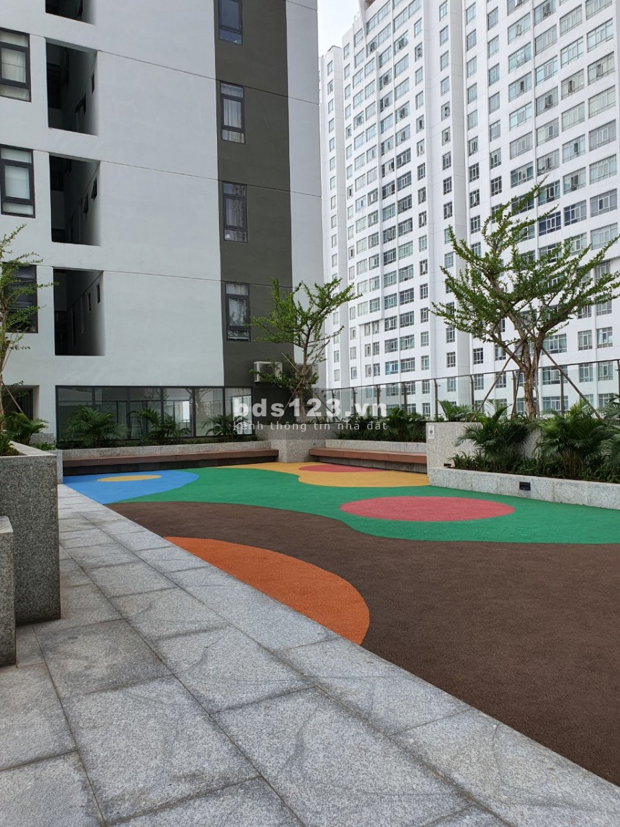 Căn hộ Central Premium, Tạ Quang Bửu, 98m2 3PN, 2 view thoáng mát, nhận nhà ngay