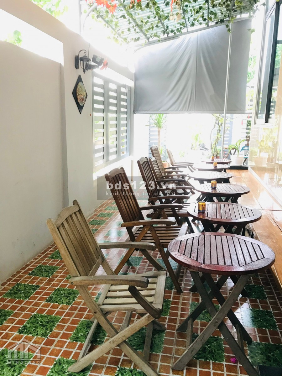 Cho thuê nhà nguyên căn vị trí góc đẹp thuận tiện kinh doanh Cafe trong KDC Vạn Phúc City Thủ Đức