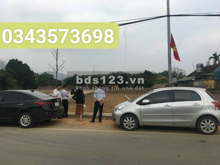 Bán nhanh lô đất cạnh mặt trục xã Phú Mãn, Quốc Oai, Hòa Lạc, oto tránh, 10.5tr/m2