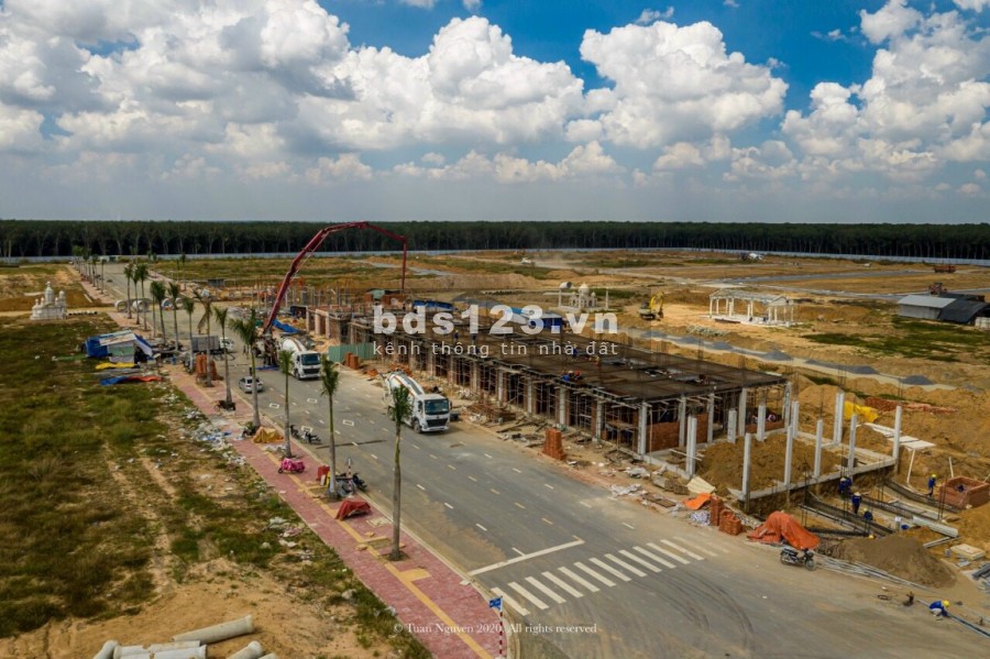 Đất mặt tiền DT769 cách sân bay Long Thành 2km, sổ riêng, thổ cư, 17tr/m2, lh 0972094730