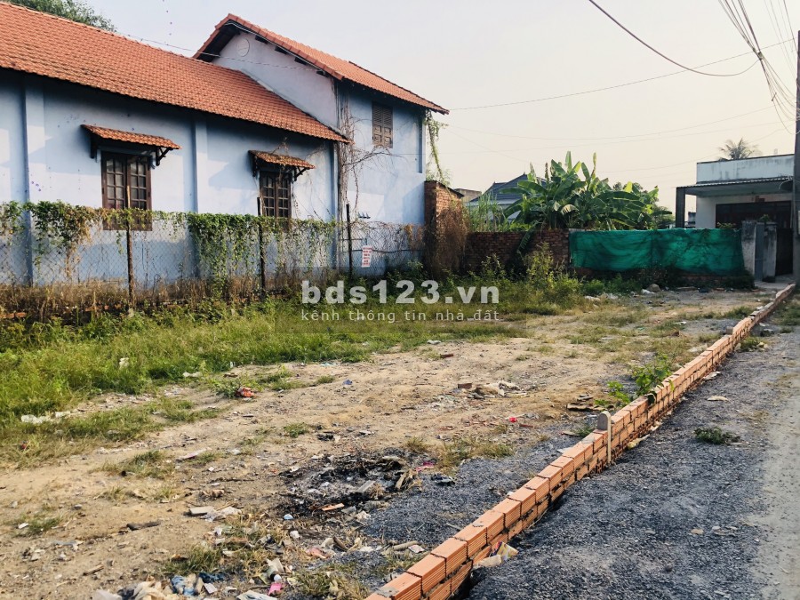 Còn 2 lô ngay chợ Tân Hạnh Biên Hòa, sổ riêng thổ cư 100%