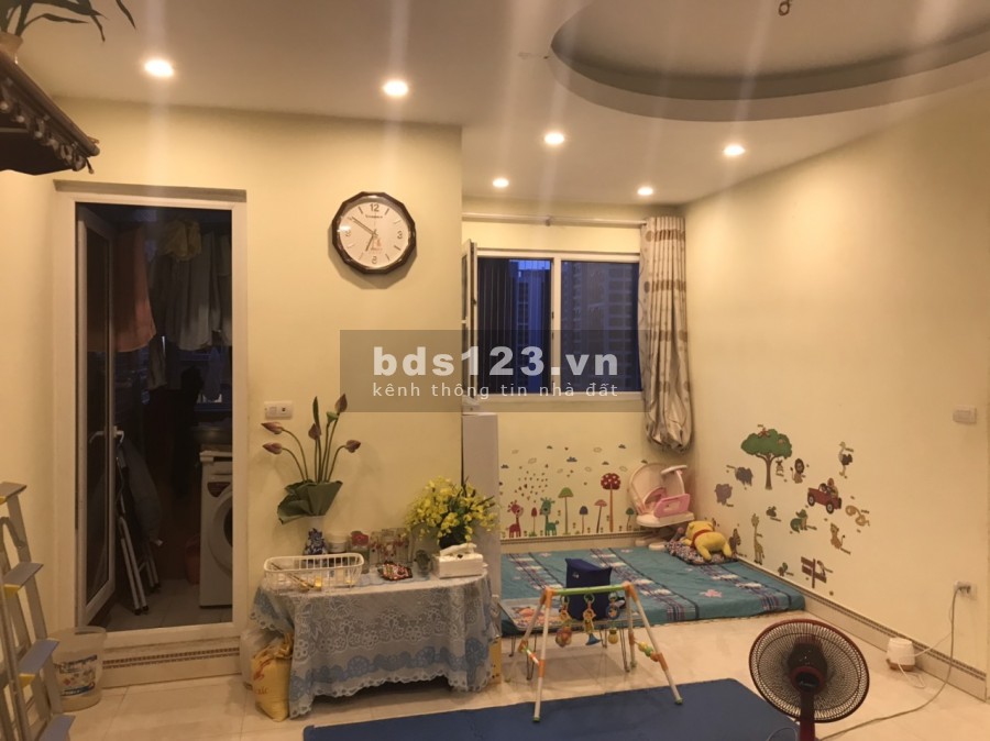 Chính chủ bán cắt lỗ căn 43m2 chung cư Nghĩa Đô- ngõ 106 Hoàng Quốc Việt.