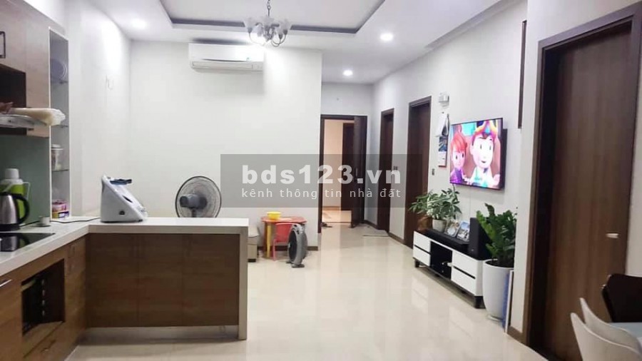 Chung cư Tràng An complex, quận Cầu Giấy, 75m2, 2PN full đồ - giá 3 tỷ 2 ( bao tên)