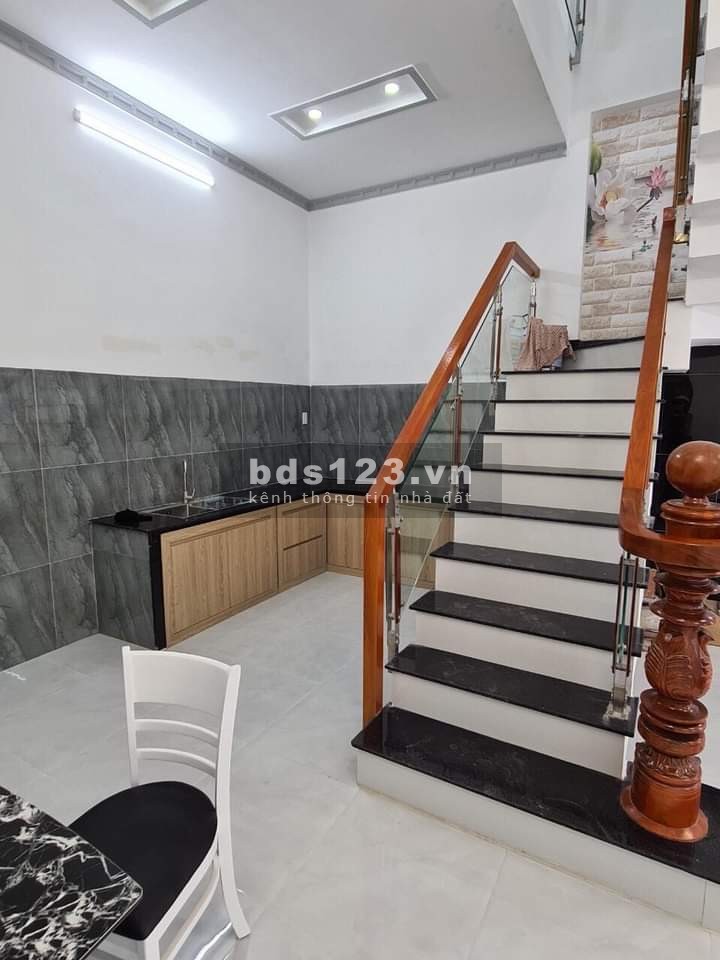 Nhà phố giá chỉ 1ty4 nhận nhà ở ngay tại thủ dầu một Bình Dương 1 trệt 2 lầu Sổ Hồng Riêng ngân hàng hỗ trợ 50%