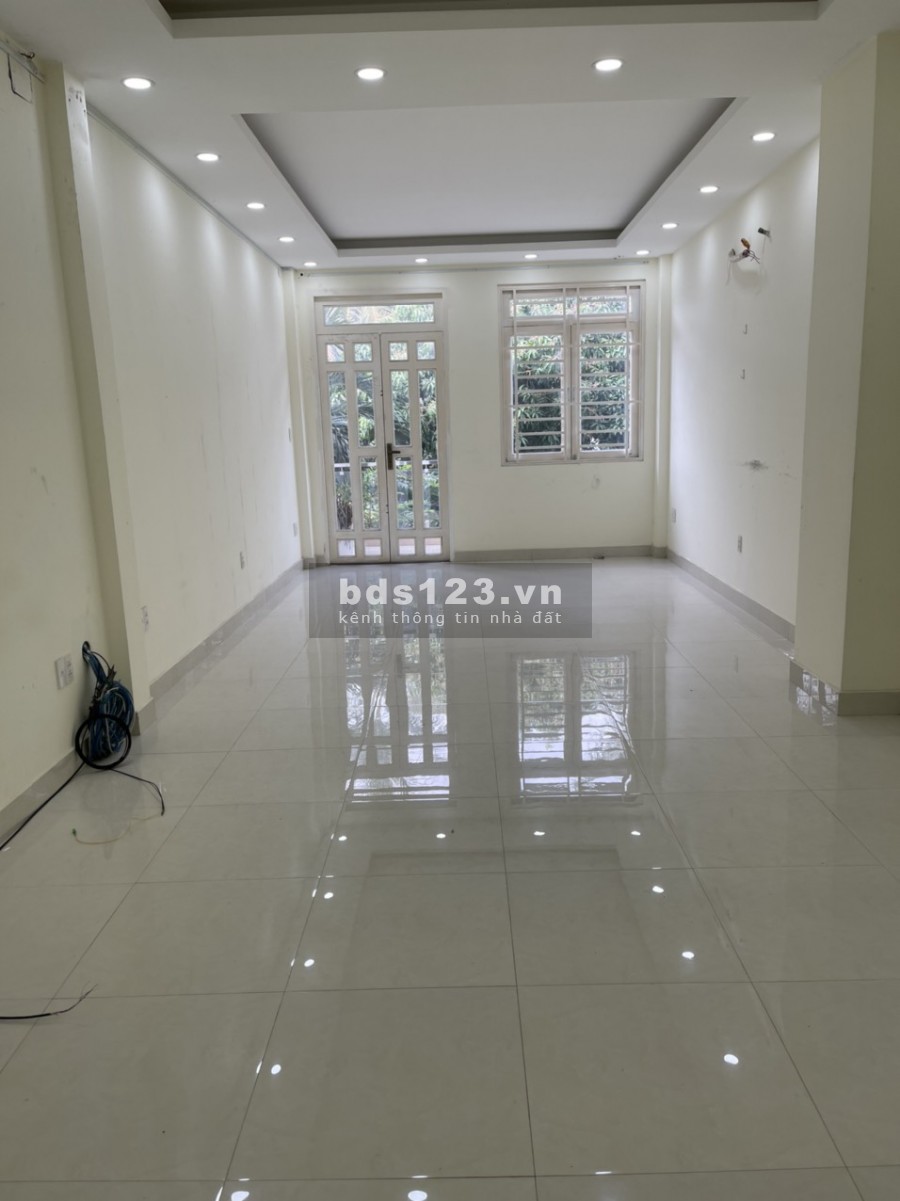 Nhà mới HXT Nguyễn Phúc Chu 3L,ST, 4PN,4WC