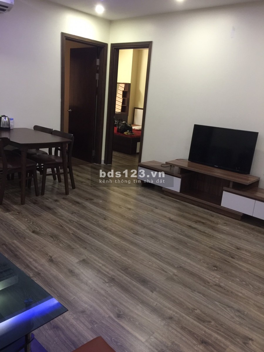 Cho thuê chung cư FLC Complex 36 Phạm Hùng 70m2 2PN 2WC Full nội thất.L/H : 0963146006