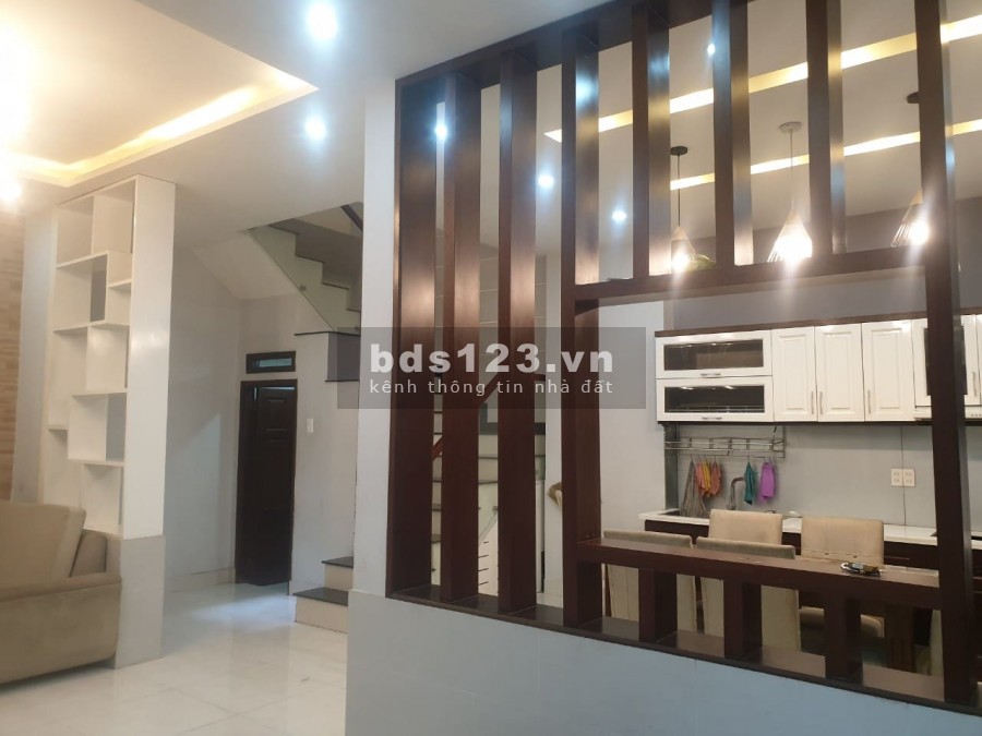 Cần bán gấp nhà HXH Quang Trung 4 tầng 172m2, vị trí đẹp, chỉ nhỉnh 6 tỷ