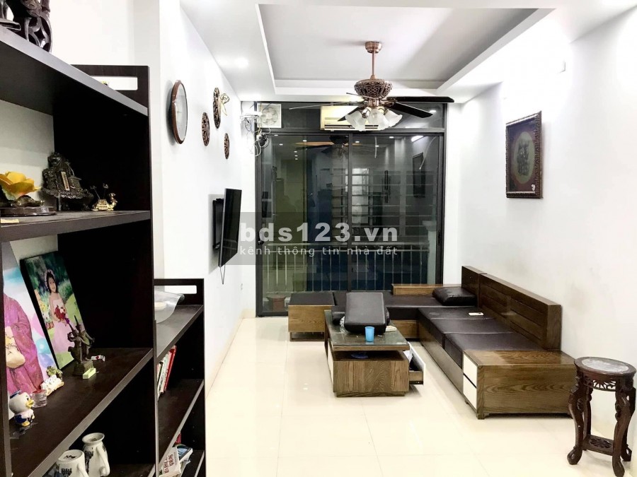 CầnBán nhà ngõ 29 phố Xã Đàn DT 49m2, 7 tầng thang máy giá 6 tỷ7