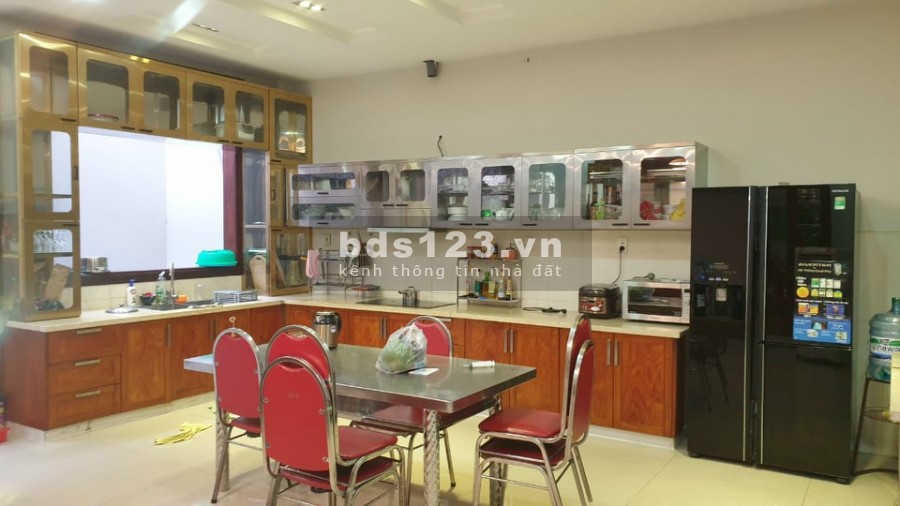 Mặt tiền 6m, Đường 8m 12.5 tỷ K300 phường 12 Tân Bình