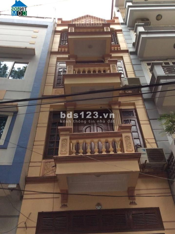 Bán nhà Hồ Tùng Mậu giá 2.75 tỷ nhà xây 4 tầng đẹp.