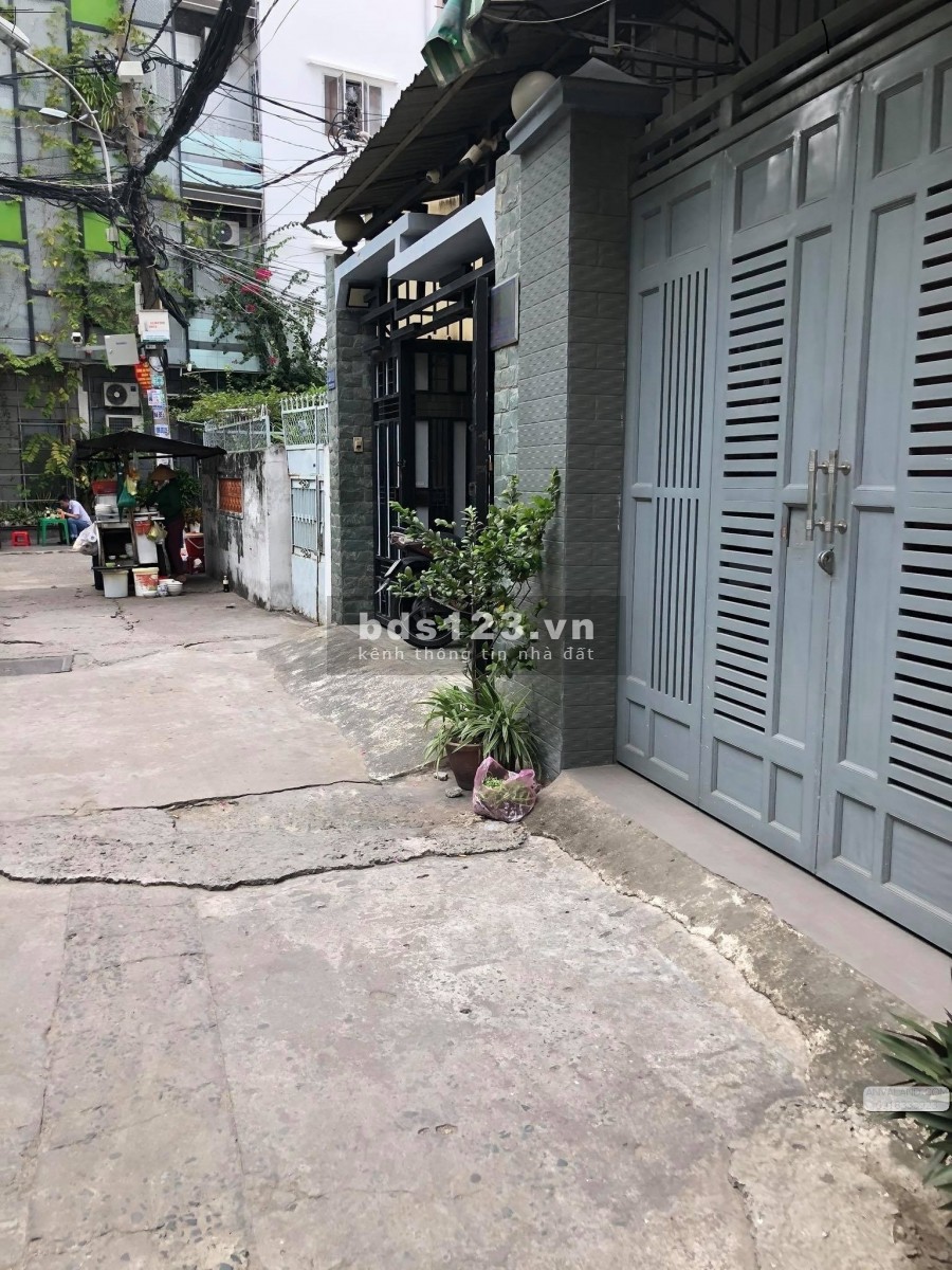 Chuyển công tác Thành Thái, Phường 14, Quận 10, 4 Phòng Ngủ, 4 WC, giá 3 tỷ 7 Chính Chủ MTG
