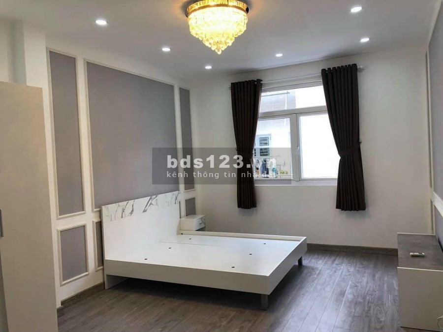 Nhà xe hơi đỗ cửa, cạnh ĐH Kinh Tế, 3/2, P.11, Quận 10. 6,6 tỷ