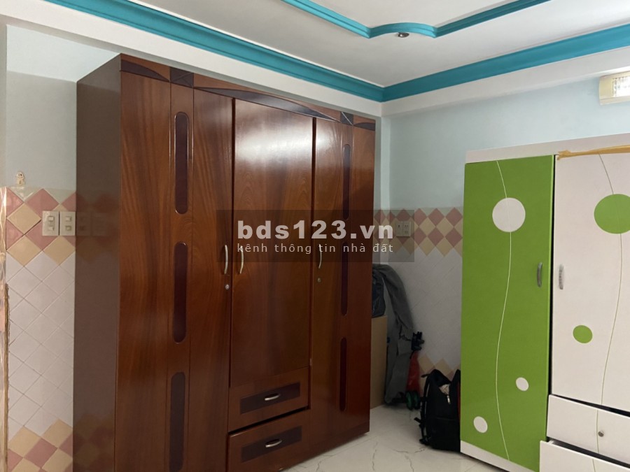 Bán nhà mặt tiền đường số 51 phường Tân Quy, Quận 7