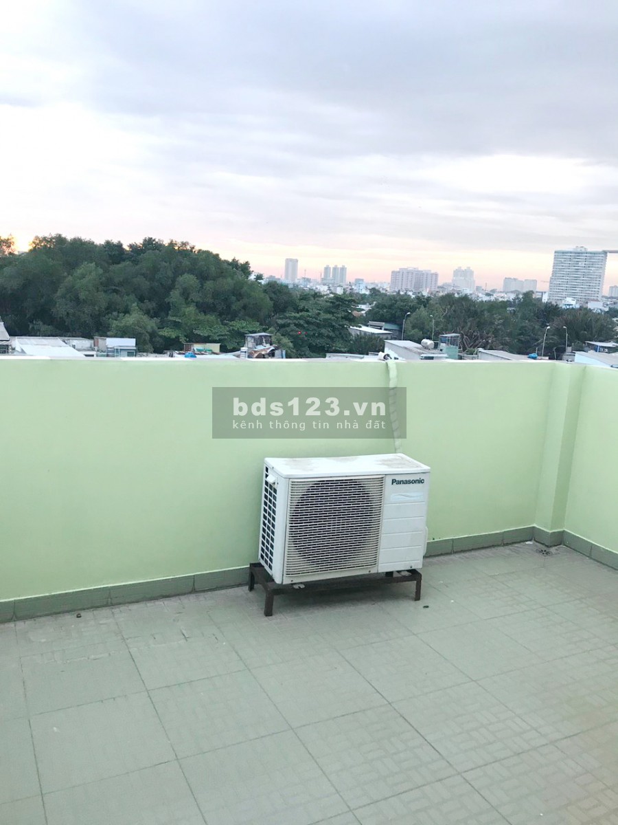 Nhà trống (lửng/2lầu/ST) hẻm 314 Âu Dương Lân P3 Q8