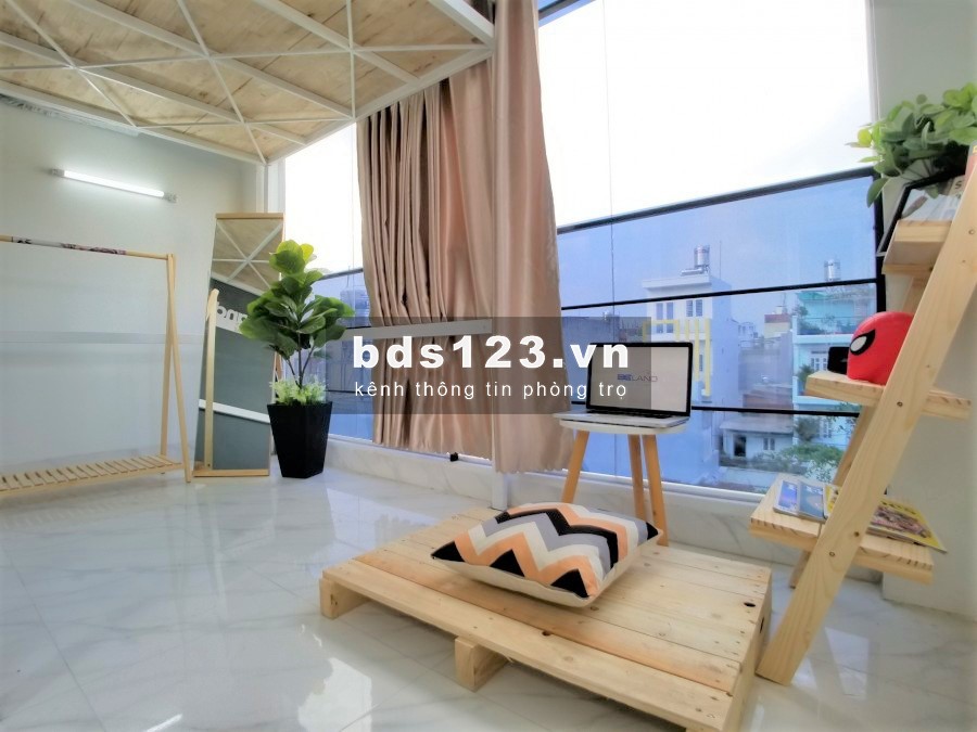 PHÒNG TIỆN NGHI CÓ BẾP, TỦ QUẦN ÁO, GÁC LƯNG NGAY CV PHẦN MỀM QUANG TRUNG