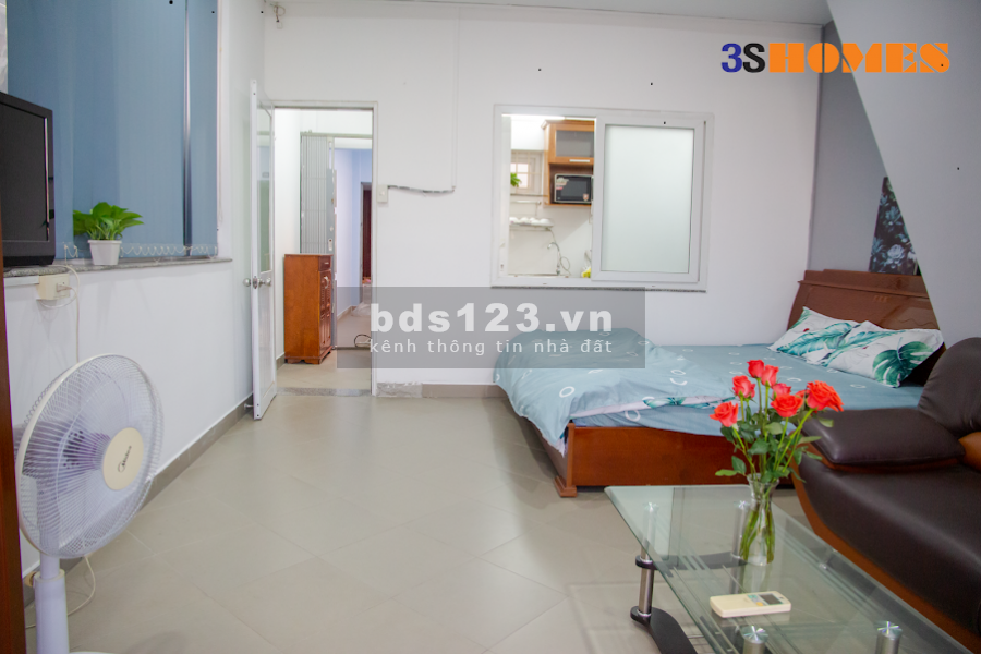 Cho thuê căn hộ 1 phòng ngủ riêng ở trung tâm quận 3