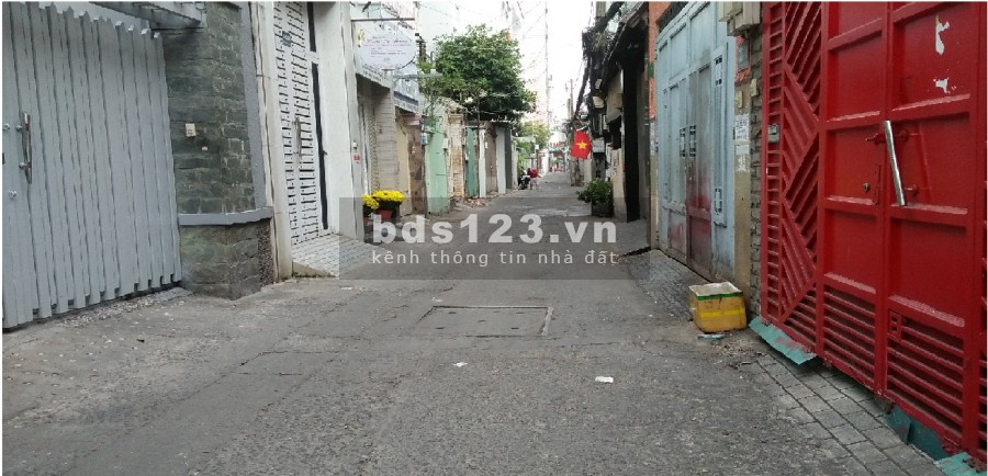 Bán nhà nát giảm chào 900 triệu còn 4.9 tỷ 55m2 Quận 10 Cách Mạng Tháng 8