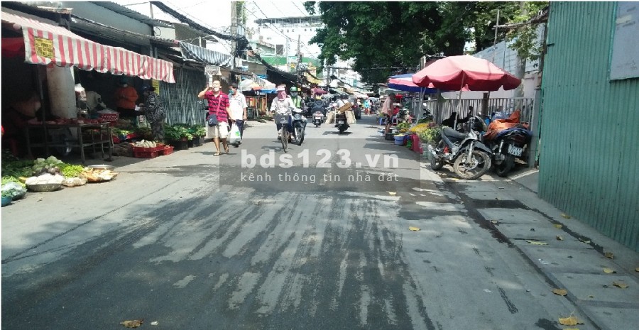 Bán nhà nát giảm chào 900 triệu còn 4.9 tỷ 55m2 Quận 10 Cách Mạng Tháng 8