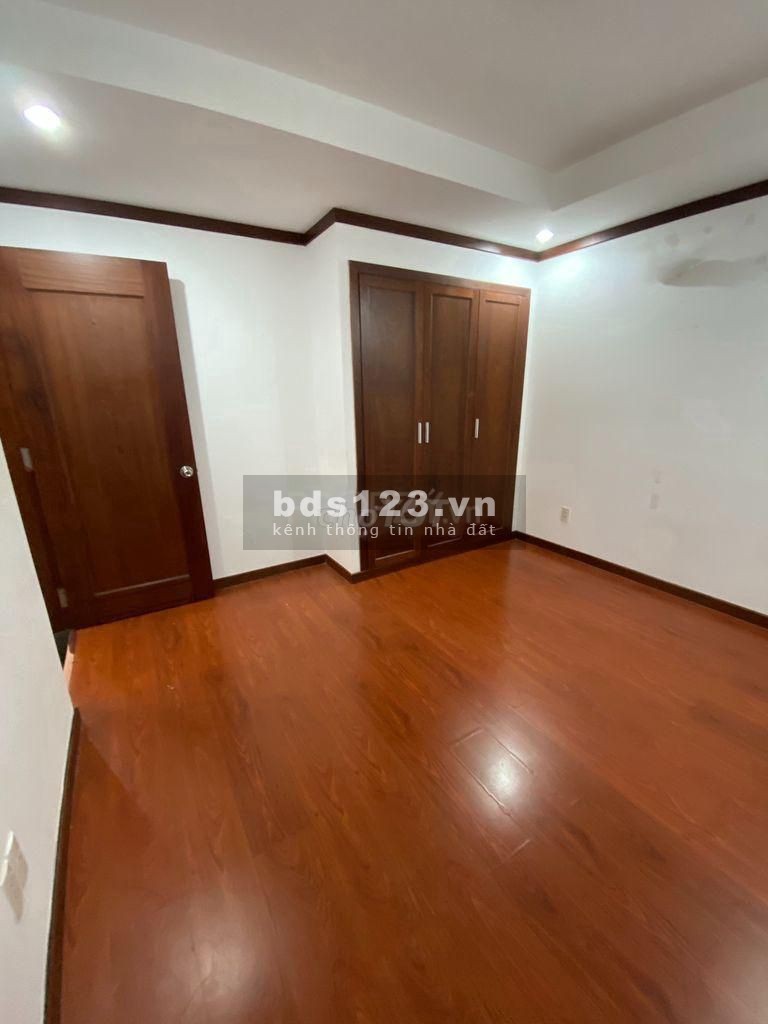 Tầng 31 cc Hoàng Anh Thanh Bình có căn hộ 98m2, 2 PN, giá 10 triệu/tháng, có sẵn nội thất