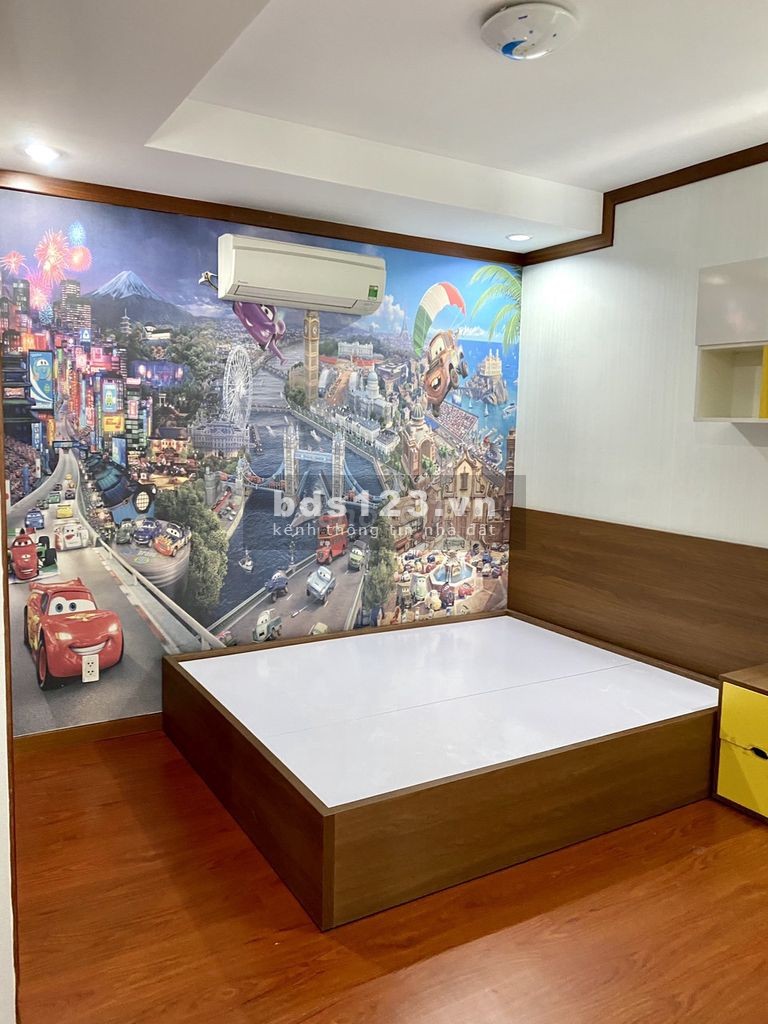 Cho thuê căn hộ y hình rộng 92m2, 2 PN, tầng cao, kiến trúc đẹp, giá 11 triệu/tháng, cc Hoàng Anh Thanh Bình