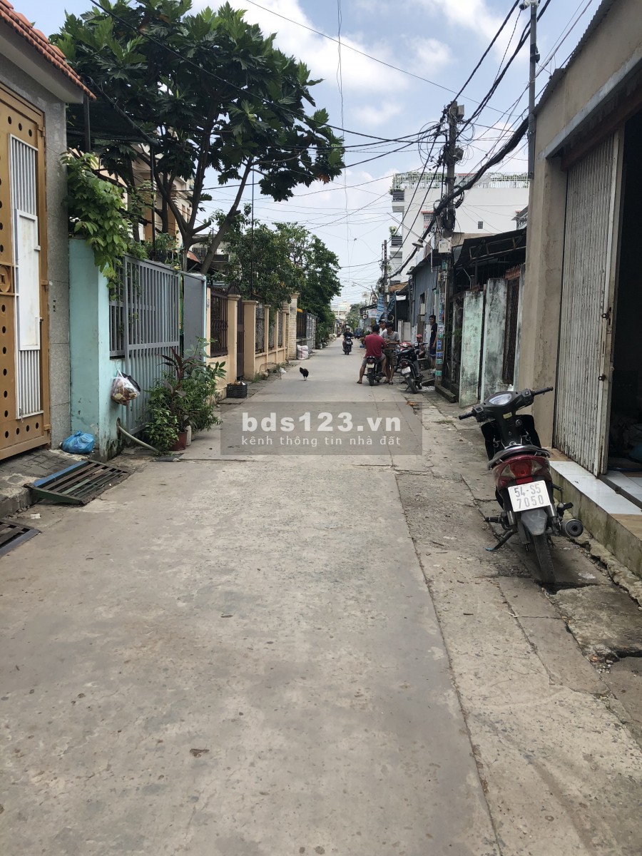 Bán nhà cấp 4, ngay chủ sổ hồng