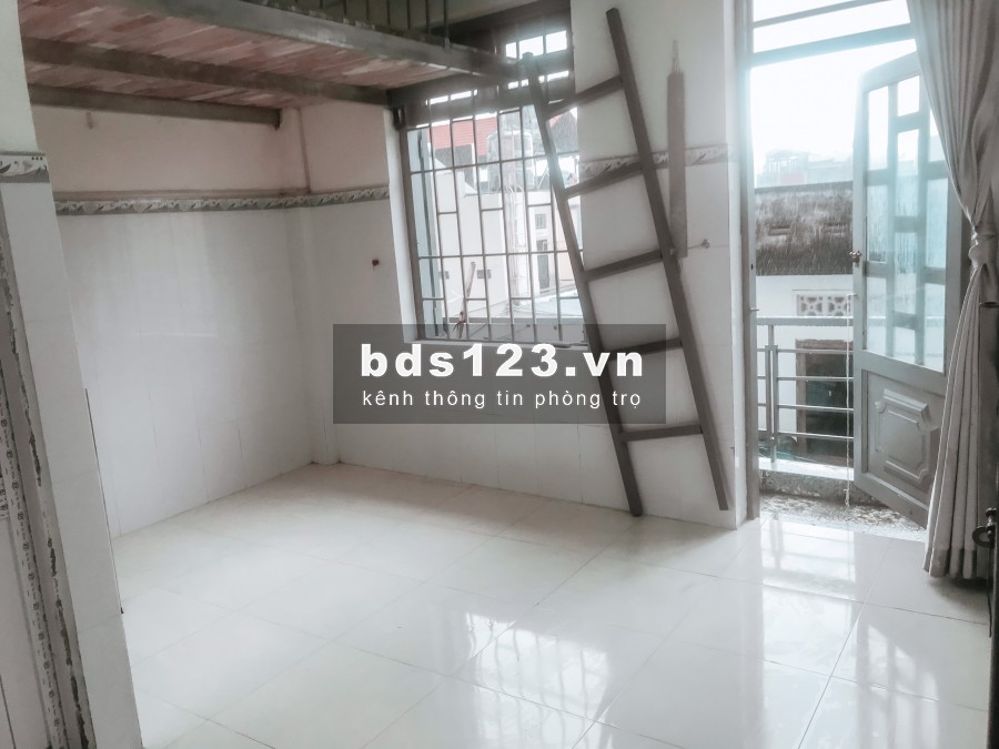 Phòng 20m2-2.8tr có gác, máy lạnh, toilet ngay nhà thờ tân hưng Q.gò Vấp