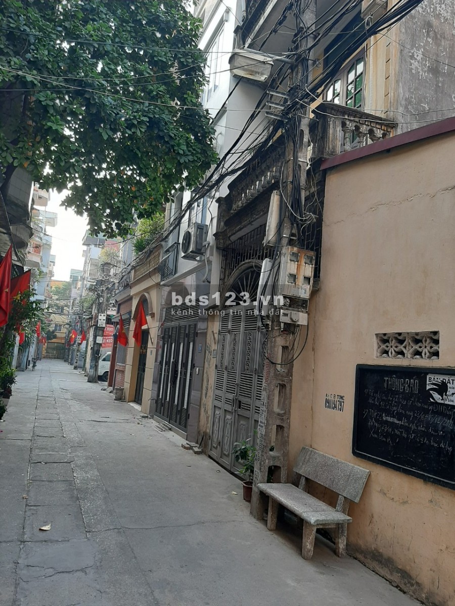 Cho thuê nhà đầy đủ tiện nghi tại quận Long Biên !!