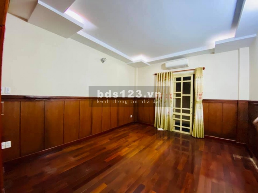 Siêu phẩm 120m2 mặt tiền Hiệp Nhất-Tân Bình-4 tầng-Ngang hơn 5m cực hiếm.