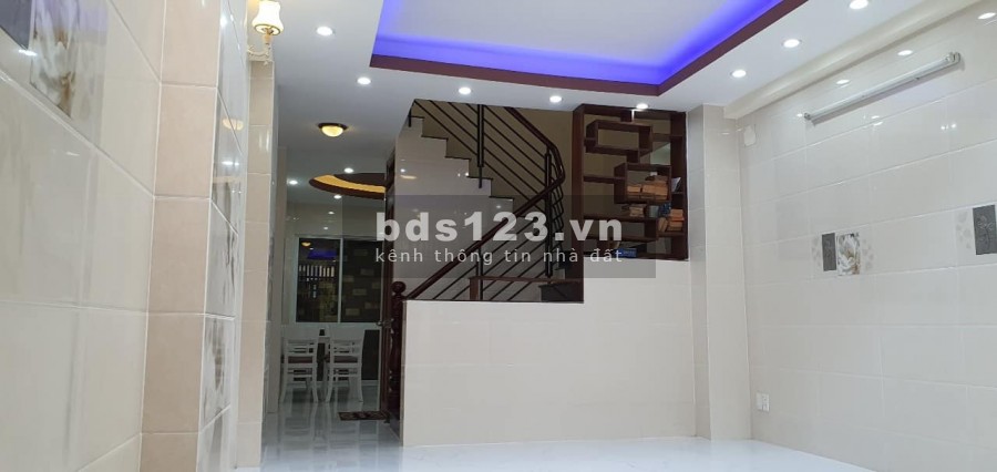 BÁN GẤP NHÀ HXH ĐƯỜNG NGUYỄN TRÃI QUẬN 1, DT 4x12 5 TẦNG GIÁ 12.5 TỶ - VIP KINH DOANH