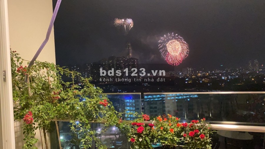 Bán căn góc Sadora 3PN, tặng nội thất, view như hình, giá 9.5 tỷ