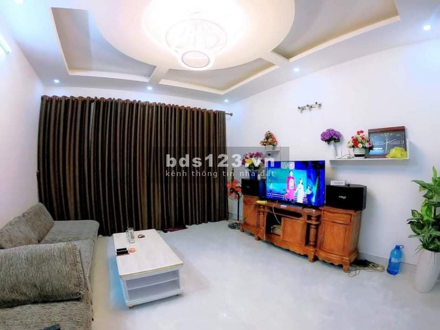 Bán nhà đường Phan Chu Trinh hẻm thông sang Á Châu