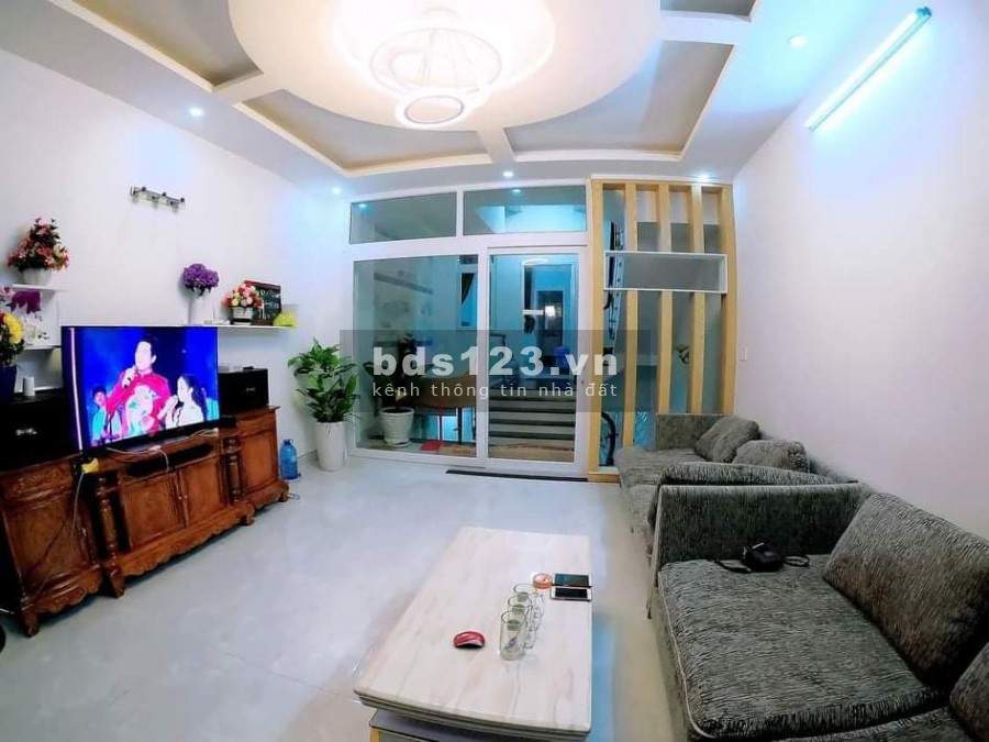 Bán nhà đường Phan Chu Trinh hẻm thông sang Á Châu