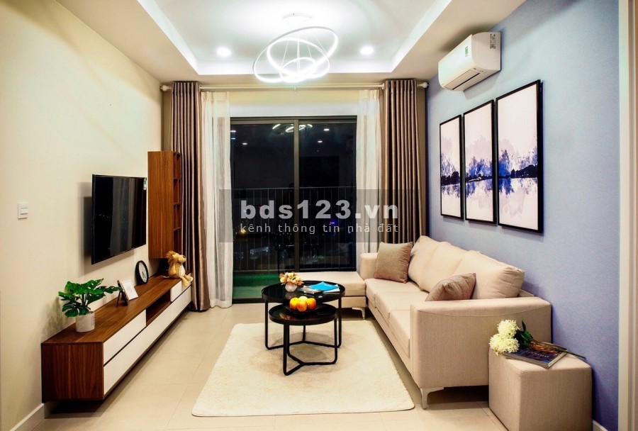 Chính chủ cần bán căn hộ Kosmo Tây Hồ - 78m2- giá 3 tỷ 3 ( full đồ)