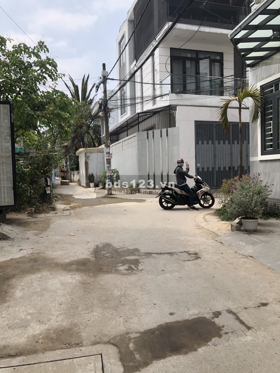 Bán nhà giá rẻ đường số 22 phường Linh Đông quận Thủ Đức đường xe hơi 5m