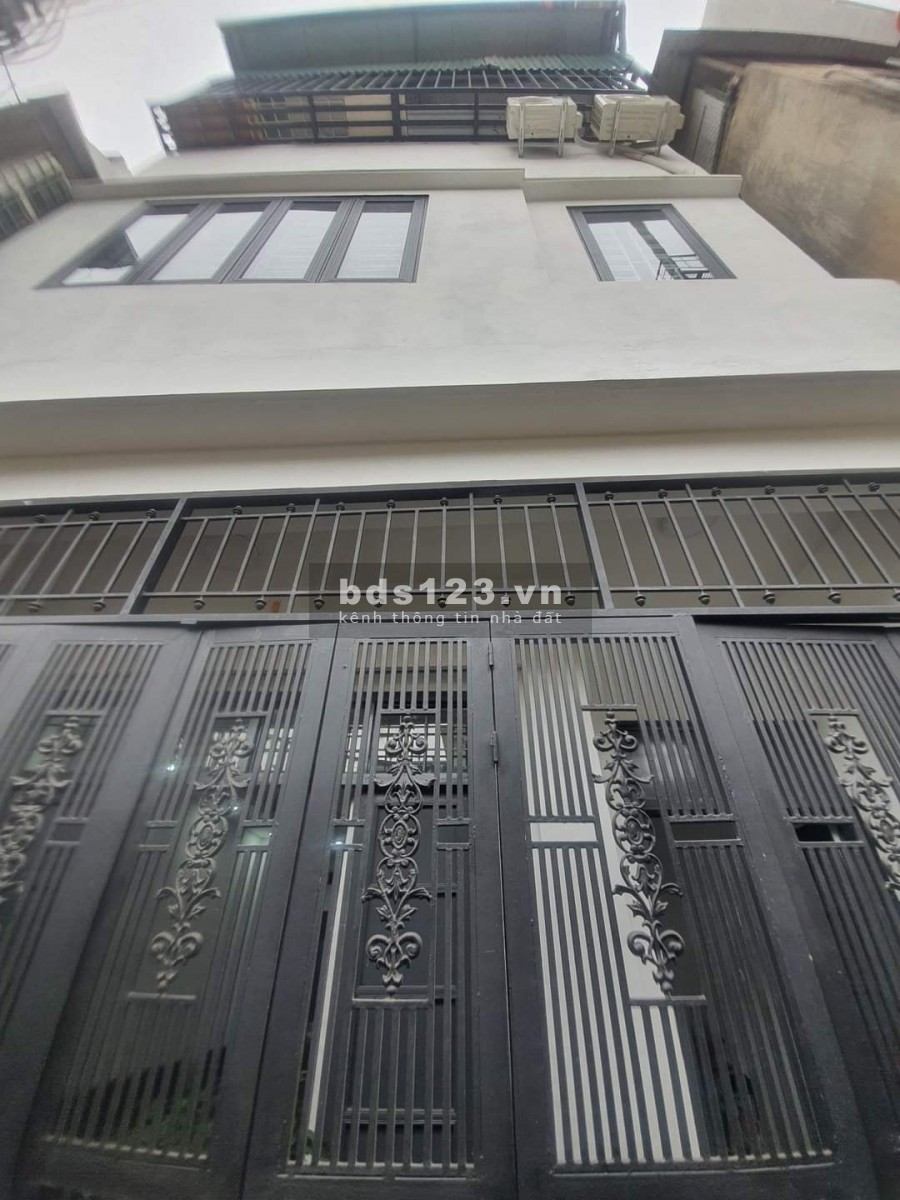 NHÀ ĐẸP VỊ TRÍ HOT NHẤT ĐỐNG ĐA, 20M RA PHỐ HOÀNG CẦU, MT RỘNG 5,5 M – NHÀ 4 TẦNG – 52M2.