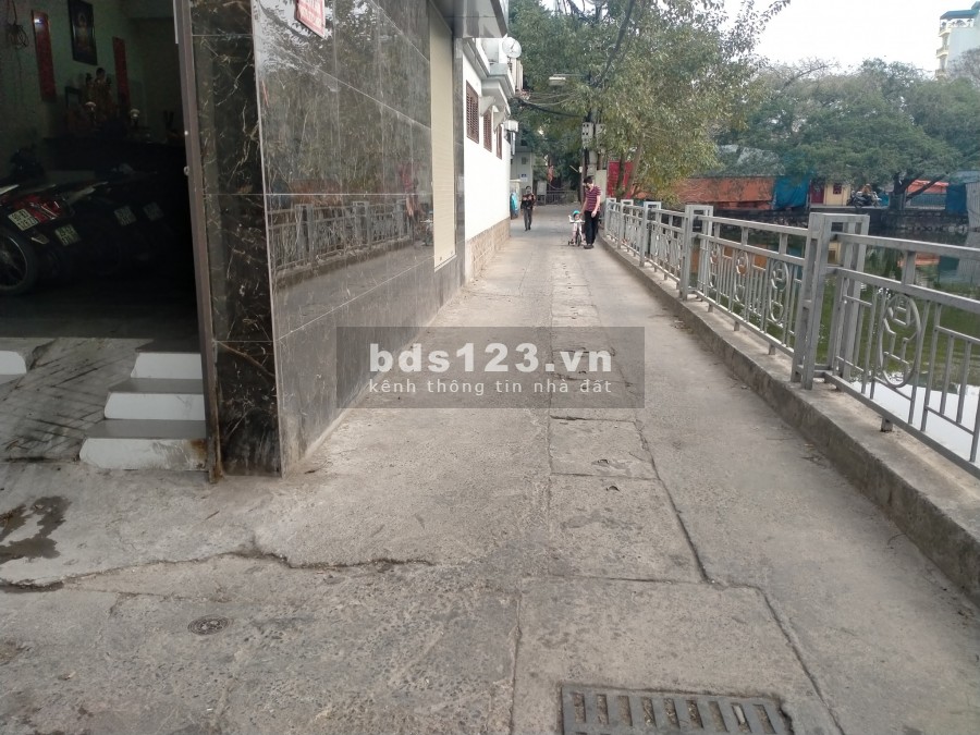 Bán Nhà Quan Nhân 30m2. Gần Oto gần hồ thoáng mát. Nhà Đẹp Như Khách Sạn 5*