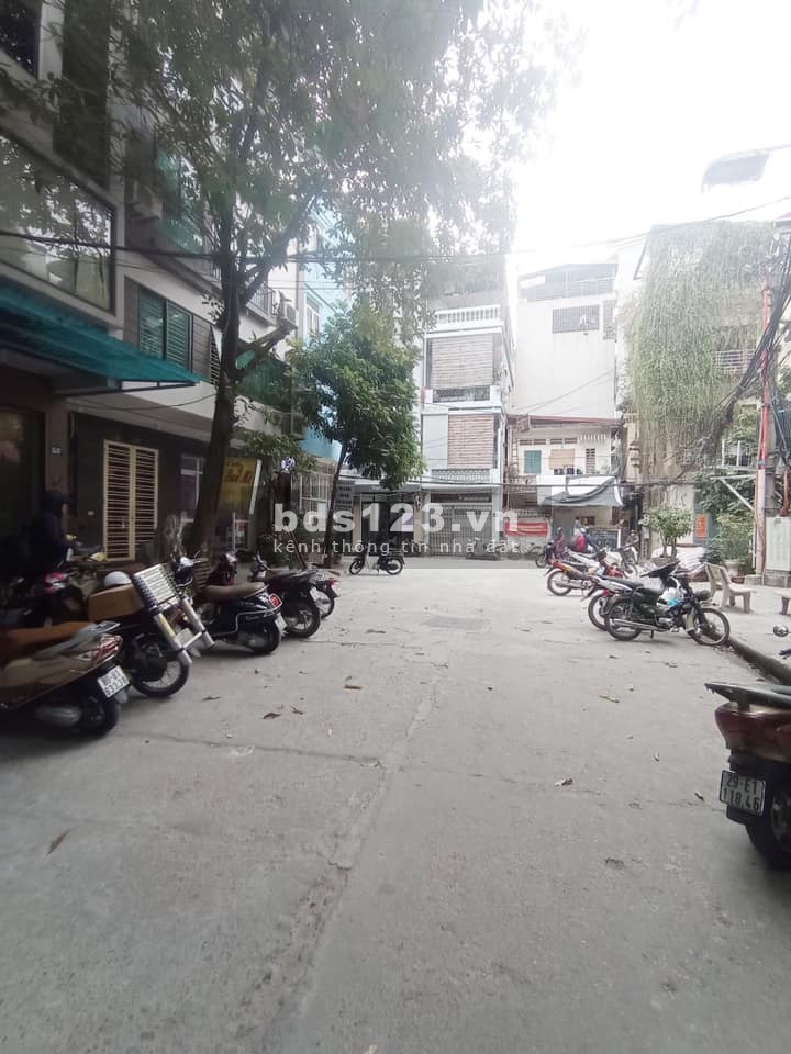 TôiBán nhà ngõ 3 ôtô phố xã đàn DT55m2x6 tầng giá 9tỷ5