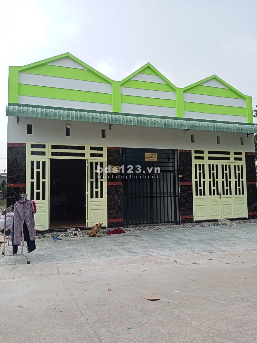 VỀ QUÊ Ở HẲN NÊN CẦN BÁN BỚT MỘT SỐ TÀI LÀ CÁC DÃY NHÀ TRỌ TẠI MỸ PHƯỚC 3 VÀ MỸ PHƯỚC 2 BÌNH DƯƠNG