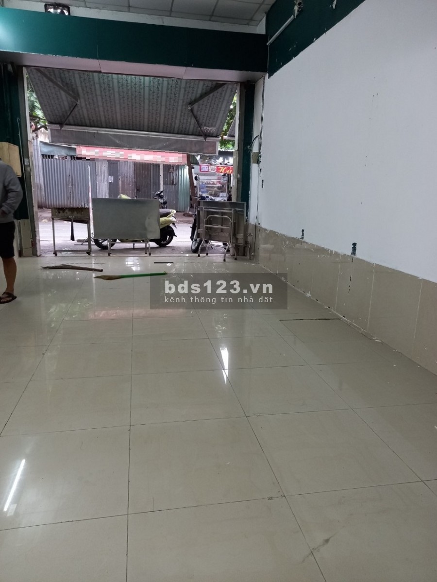 Mặt bằng kinh doanh góc 2 mặt tiền Cao Lỗ, P4, Q8