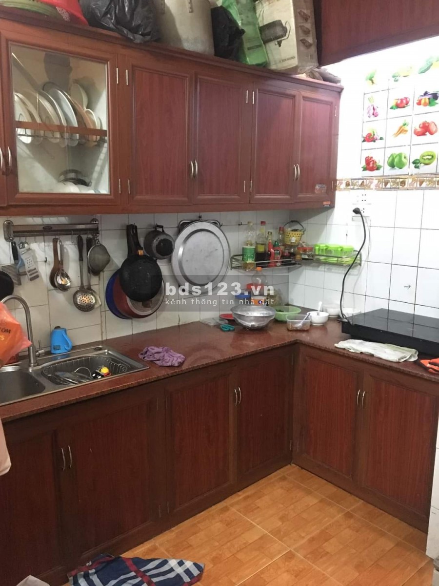 Nhà ngõ Trương Định, ngõ nông thông thoáng. DT 34 m vuông , 4 tầng, giá 3 tỷ