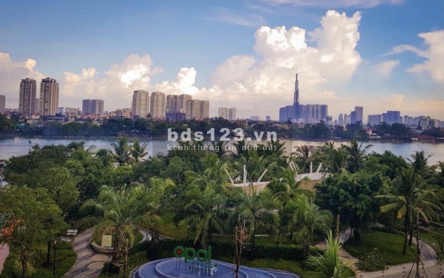 CH 2PN mặt tiền Sông Sài Gòn sát siêu thị GiGamall