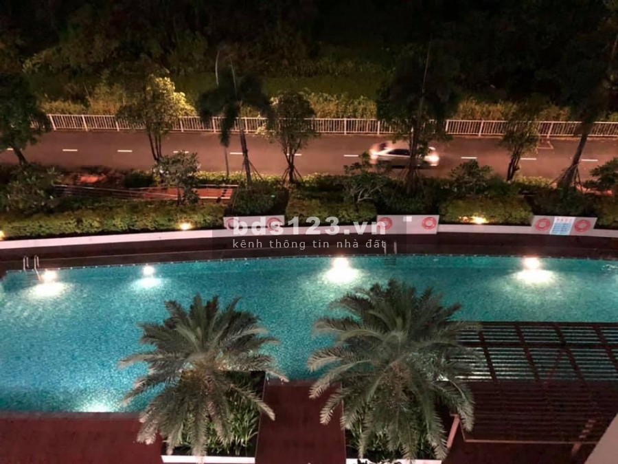 CH 2PN mặt tiền Sông Sài Gòn sát siêu thị GiGamall