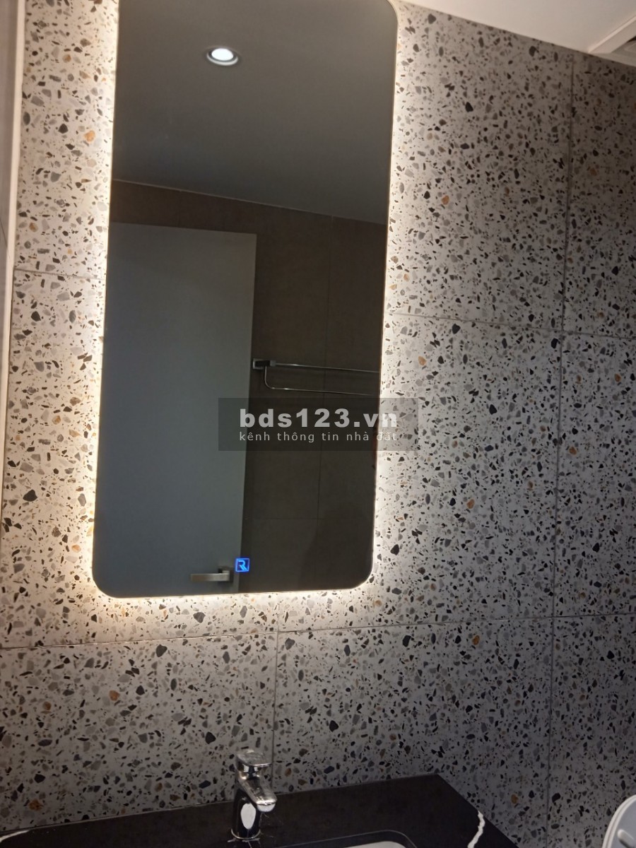 Căn hộ Palm Heights mới 100% cho thuê 15tr/tháng (bao phí Ql)