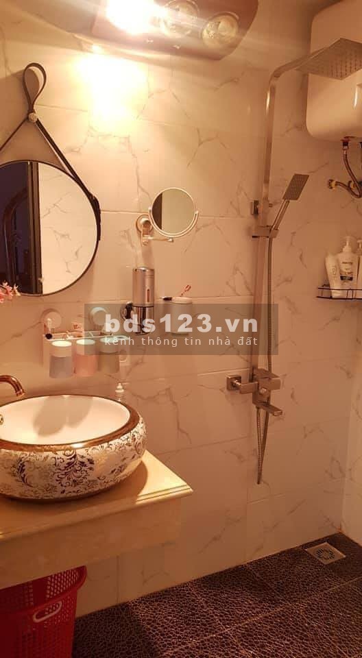 Bán nhà Thịnh Hào – Đống Đa. Kinh doanh. Nhà đẹp về ở ngay. 4.6 tỷ