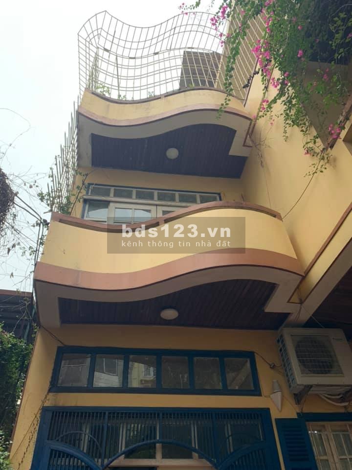 Nhà phố Phạm Ngọc Thạch – Đặng Văn Ngữ, DT 125m2 * 3T, KD, Cho Thuê.