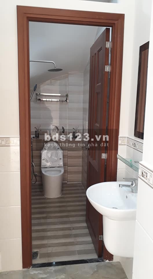 Quận 6 Nhà Mặt Tiền ngang khủng thích hợp kinh doanh – Gía Chỉ 8 TỶ