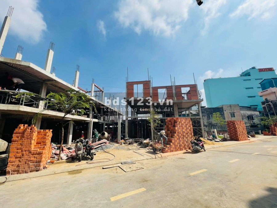 Duy nhất căn mặt tiền dự án nhà phố One Palace Quận 12